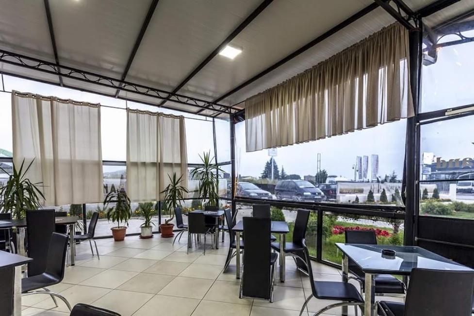 Villa Grand Битола Экстерьер фото